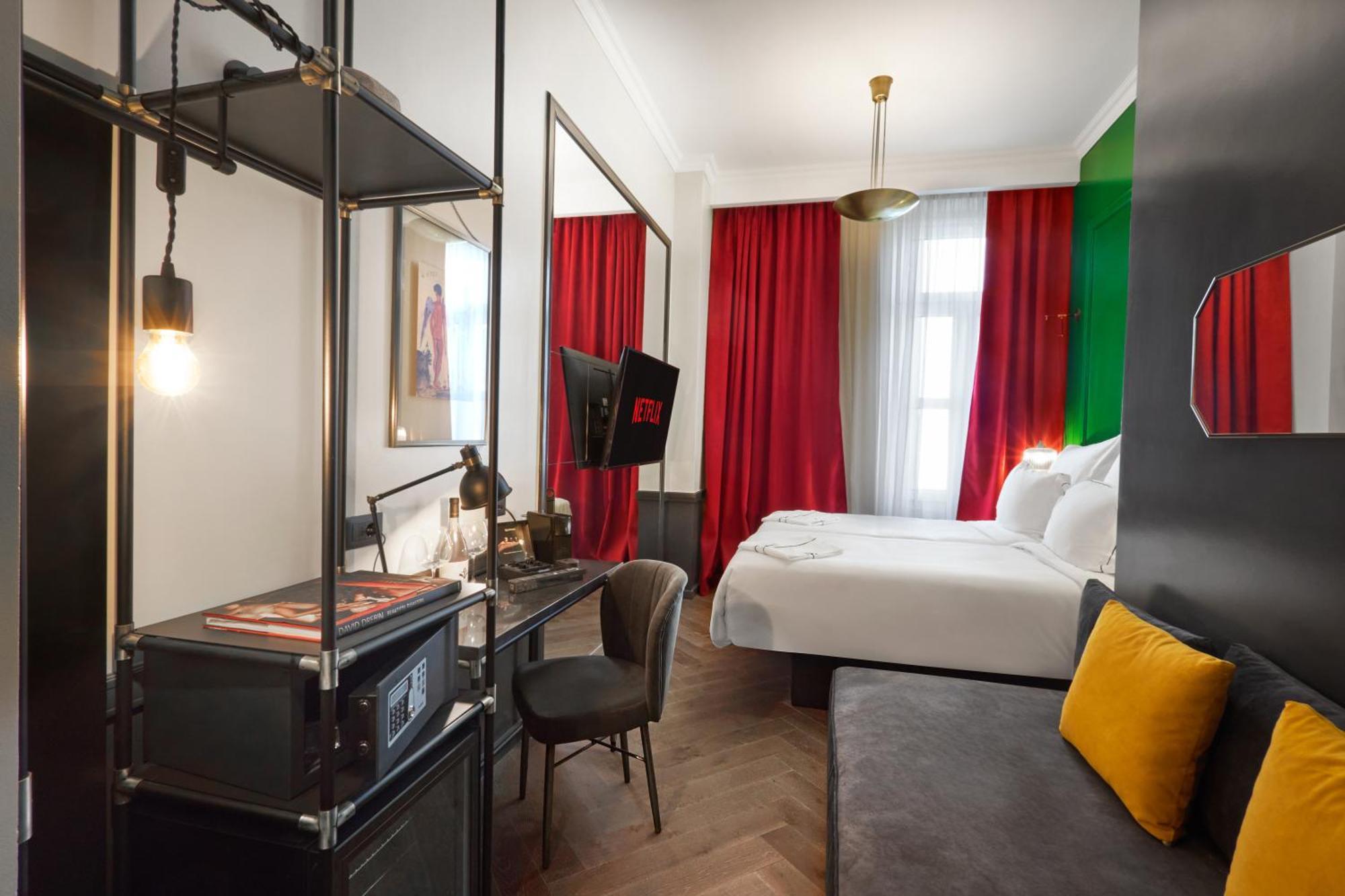 Soho Athinas 60 Hotel Athens Luaran gambar